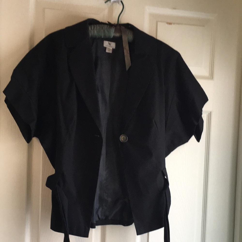 Women's Black Short Sleeve Jacket
